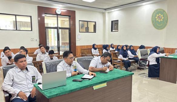 131 RAPAT BULAN DESEMBER 2