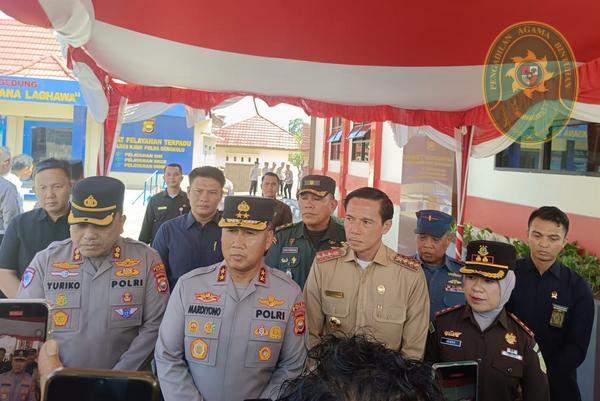 81 KETUA PENGADILAN AGAMA BINTUHAN IKUT SAMBUT KAPOLDA BENGKULU DI KABUPATEN KAUR2