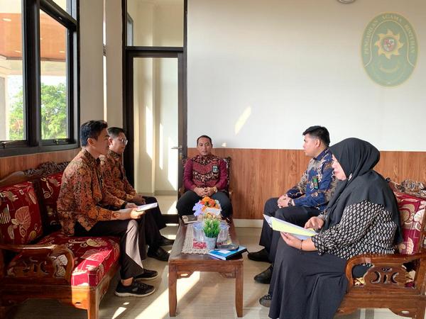 83. rapat baperjakat
