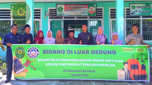 13 PA BINTUHAN SIDANG DI LUAR GEDUNG BENTUK KOMITMEN MELAYANI MASYARAKAT2