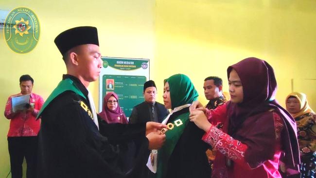 14 PELANTIKAN DAN PENGAMBILAN SUMPAH WAKIL KETUA PENGADILAN AGAMA BINTUHAN KELAS II 1
