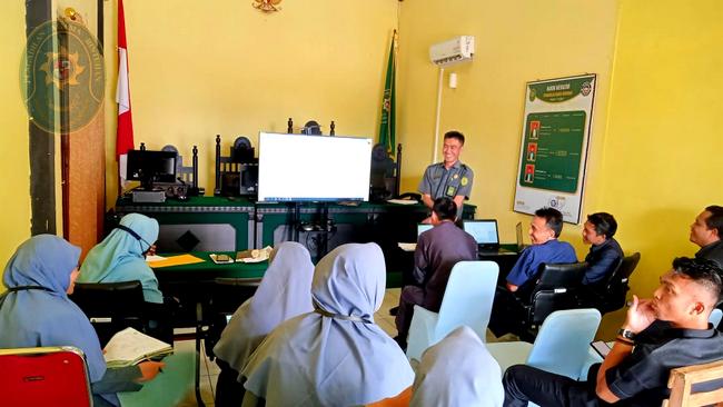 3. SOSIALISASI DAN DDTK PEMBUATAN SASARAN KINERJA PEGAWAI PADA APLIKASI E KINERJA PENGADILAN AGAMA BINTUHAN1