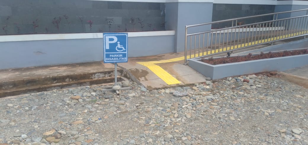 Parkir Disabilitas 24